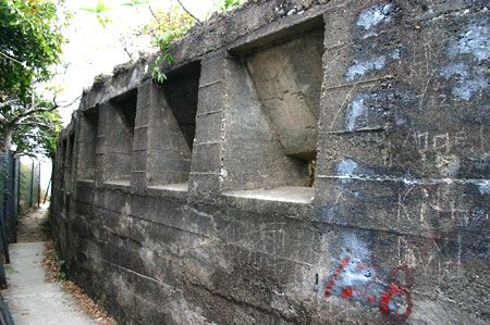 鯉魚門炮台 (魔鬼山)