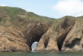 中國香港世界地質公園 (甕缸群島)