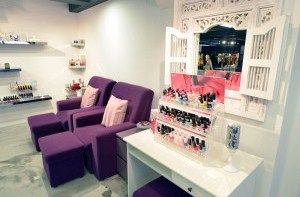 Canary Nail (中環威靈頓分店)