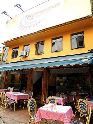 Pepperonis Pizza & Cafe (西貢分店)