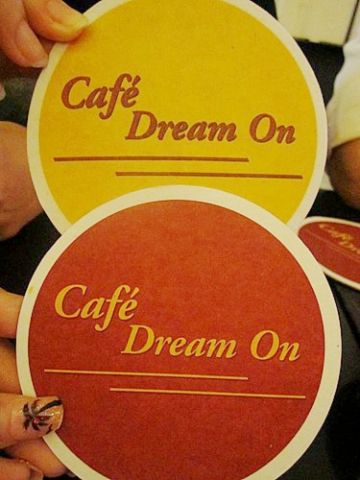 Cafe Dream On