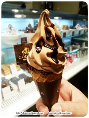 Godiva Chocolatier (國際金融中心店)