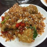金豪肥牛豬骨煲