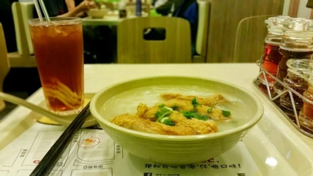 南記粉麵 (灣仔摩利臣分店)