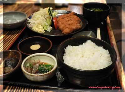吉田舍料理