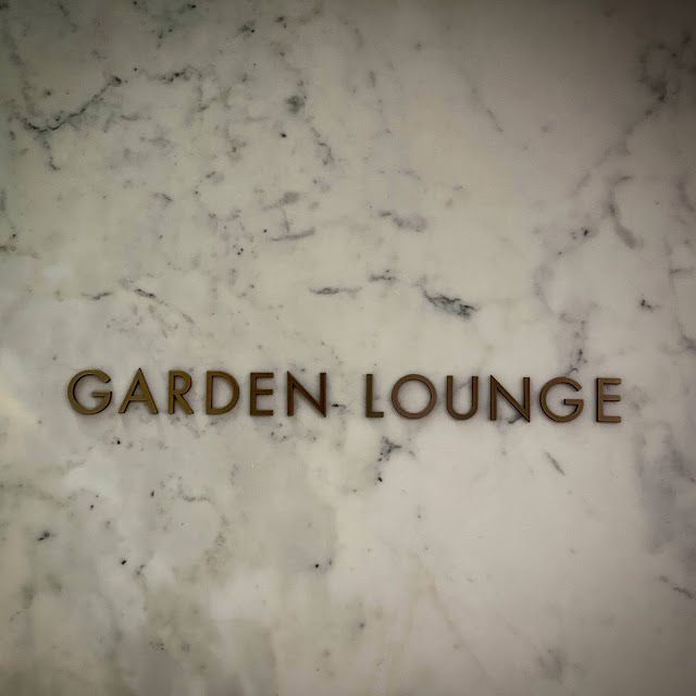 Garden Lounge